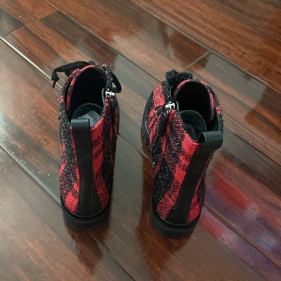 Kate Spade Red and Black Combat Boots Size 7 NWOT ( S - 12) - Picture 5 of 8